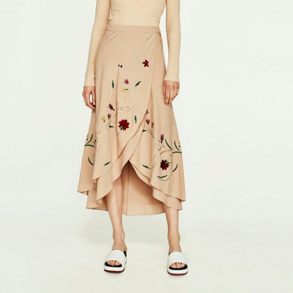 Zara Floral Embroidered Wrap Skirt - Picture 3 of 8